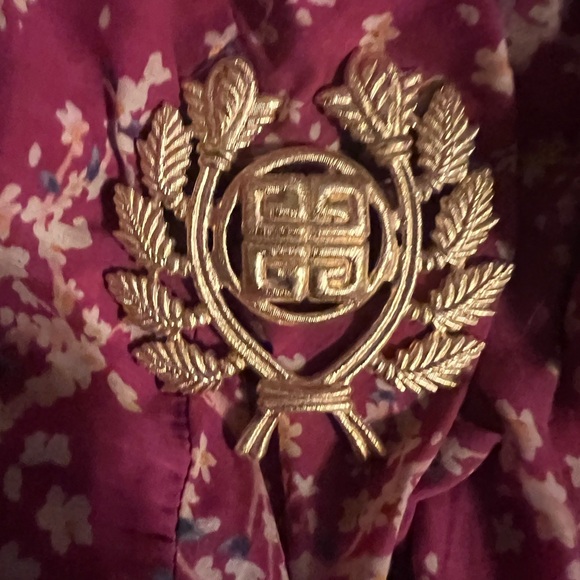 Givenchy Brooch Gold - Picture 1 of 2